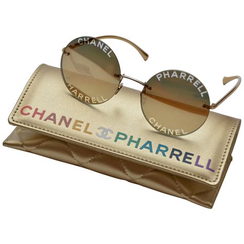 chanel pharrell sunglasses prezzo|original Chanel sunglasses.